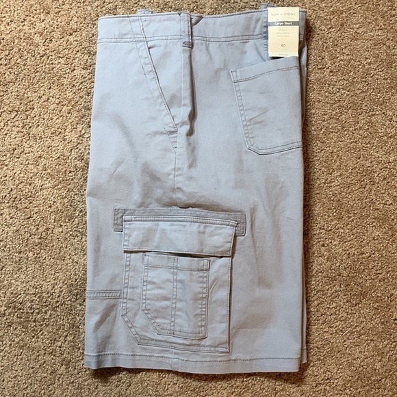 Sun & Stone Cargo Pants, New with Tags, men’s Size 40, all the pockets! - Picture 5 of 7
